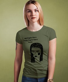 Resim Bomba gibiyiz! Kadın Tişört 