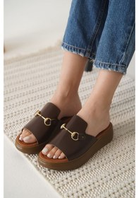 Resim Nelly Acı Kahve Hakiki Deri Toka Detaylı Tek Bantlı Kadın Terlik Acı Kahverengi 