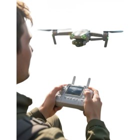Resim MiraLive 360° Takla ve Çift Kamera Özellikli Hobi Drone 