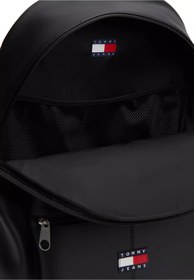 Resim Tommy Hilfiger Erkek Küçük Bölme Fermuar Kapama Deri Sırt Askılı Siyah Sırt Çantası 