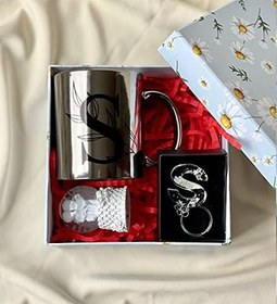 Resim giftmoda Özel Kutulu Gümüş Epoksi Anahtarlık Kupa Ve Mini Melek Kar Küresi Hediye Seti 