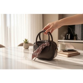 Resim Moda Çınar Koyu Kahve Mini El & Omuz Çantası Fular Aksesuarlı Model:khvrng1 Kahverengi 