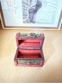 Resim MAZİDENBİRYAPRAK NOSTALJİK GÖRÜNÜMLÜ SANDIK 