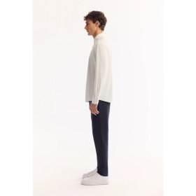 Resim AVVA Erkek Beyaz Düğmeli Yaka Hızlı Kuruyan Non-Iron Regular Fit Gömlek A52Y2107 