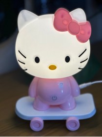 Resim Prozen Hello Kitty KAYKAYLI Dekoratif 3 Kademe Led Işıklı Çocuk Masa Gece Lambası 