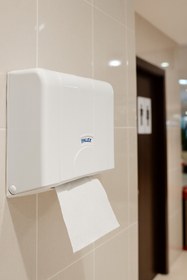 Resim Genel Markalar Standart Z Katlı Beyaz Kağıt Havlu Dispenserleri 