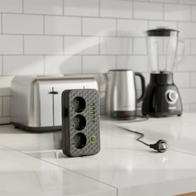 Resim Jouis Akım Korumalı Priz Çoklayıcı - 2500W Grup Priz Uzatma Kablosu, 3 EU Priz Girişi, 4 USB ve 1 Type-C Portlu, 2M Kablo, Isıya Dayanıklı Akıllı Şarj İstasyonu 