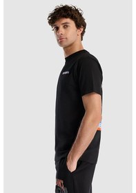 Resim New Balance Lifestyle Mnt1533-bk Siyah Erkek T-shirt Siyah 