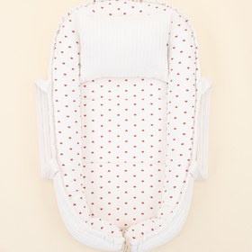 Resim Babynest ve Yastık - Çift Taraflı - Beyaz Örgü - Kırmızı Kalp 