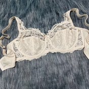 Resim Şık Artı Boyutlu Çiçek Desenli Dantel Ön Sütyen - Ultra İnce, Yumuşak Teli, Kontrast Örgü Detaylı, Pedi Olmayan Tasarım - Ona Mükemmel Bir Hediye, Dantel Desenleriyle Seksi Bir Tarz 