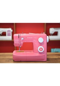 Resim Sınger 3323 Ev Tipi Dikiş Makinesi Pembe 