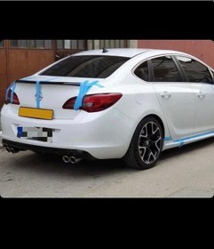 Resim Opel Astra J Sedan Spoyler Piano Black Polyester 