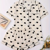 Resim Kadın Siyah Kalp Baskılı Pijama Takımı, Kısa Kollu Düğmeli Gömlek ve Şort, Nefes Alabilir ve Rahat Günlük Uyku Giyimi, Günlük Giyim|Canlı Baskılı Üst|Kısa Kollu Gömlek 