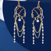 Resim Sahte İnci Vurguları ve Altın Tonlu Püsküller ile Şık Bohem Yüz Esintili Sallantılı Küpeler - Günlük Kıyafetler için Vintage Alaşım Moda Takı, Ramazan, Doğum Günleri & Yıldönümleri için Mükemmel 