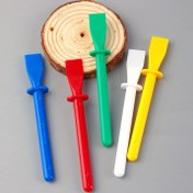 Resim 6/12 adet, Canlı Yapıştırıcı Uygulayıcılar - Hassas DIY Suni Deri El Sanatları Aracı - Dayanıklı & Kolay Temizlenebilir - Sanatsal Yapıştırma Kazıyıcı - Yaratıcı El Yapımı Projeler için Çeşitli Renkler 
