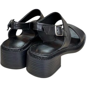 Resim Siyah Hakiki Deri Kalın Bant Puf Taban Topuklu Sandalet Siyah 