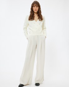 Resim Yumuşak Dokulu Uzun Kollu Taşlı Kruvaze V Yaka Örgü Kazak 