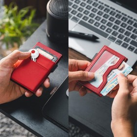 Resim EDC Bölmeli ve Kimlik Pencereli Kredi Kartı Cüzdanı, İnce Metal Gövde, Pop-Up Kart Mekanizması - Kırmızı 