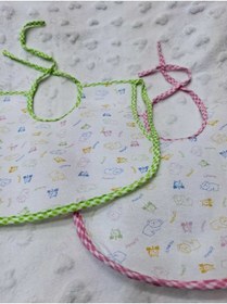 Resim BERKAY Sundan Pamuklu Bebek Mama Önlüğü Arkası Naylon 2 Adet 25x30 Koldan Geçmeli 