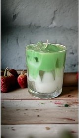 Resim İce matcha latte mum 9x8 cm yeşil elma kokulu soya 100% 