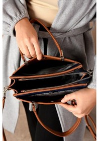Resim Just Polo 5 Bölmeli Şık El & Omuz Çantası Shoulder Bag Ebat : 22 X 25 Cm Lacivert - Taba 