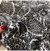 Resim Yeni Paisley Baskılı Kare Eşarp Yumuşak Saten Bandana Vintage Rüzgar Geçirmez Baş Örtüsü Şal Taklit İpek Seyahat Plaj Havlusu 3,70x70cm Çok Renkli 