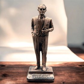 Resim Dekoratif Polyester Atatürk Heykeli 20 Cm Bakır Eskitme 