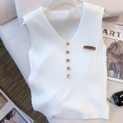Resim Kadınlar için beyaz, düğme detaylı, V-yaka örgü tank top, bahar ve yaz için mükemmel, kolsuz, yivli yelek 