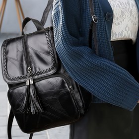 Resim AOXUNDIY Unisex Siyah Sırt Çantası - Ayarlanabilir Omuz Askılı ve Püskül Detaylı Hafif Dokuma Tasarım, Solmaya Karşı Dirençli Polyester Astar, Seyahat & Günlük Kullanım için Fermuar Kapatma, Solmayan Malzeme 