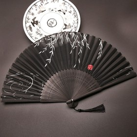 Resim Kadınlar için şık vintage tarzı katlanabilir dans fanı - Yaz koleksiyonu, Japon esinli, bambu lifli, çiçek desenli kırmızı gül yaprak detaylı, kostümler ve etkinlikler için taşınabilir ve katlanabilir, dans aksesuarları 