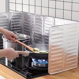 Resim 1 Adet Alüminyum Sıçrama Önleyici Yağ Bariyeri - Dikey Çizgili Isıya Dayanıklı Ocak Koruyucu, Kolay Temizlenebilir Gaz Ocağı Koruması, Şık Metalik Yüzey, Uzun Ömürlü Mutfak Aksesuarı, Sağlam Yapı, Ev İhtiyaçları İçin Modern Pişirme Aracı 