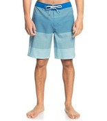 Resim Quiksilver EQYBS04782-BRT6 Surfsilk Massive 17 Erkek Boardshort 