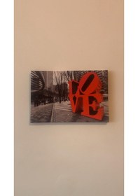 Resim Cadde'de Kırmızıyla Yazılı Love Natürel Tasarım Ahşap Çerçeve Ev 