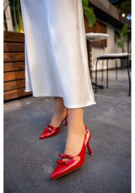 Resim Maritza Fiyonk Detaylı Tokalı Kemer Bağlı Kadın Topuklu Ayakkabı Kırmızı 