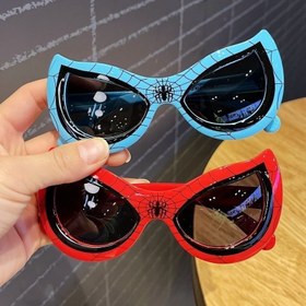 Resim 1 adet MARVEL Spider-Man Kadınlar için Moda Gözlük - Spider-Man Grafik Moda Gözlük, Web Tasarımı, Mavi ve Kırmızı Detaylar, Dayanıklı Plastik Çerçeve, Mükemmel Doğum Günü ve Tatil Hediyesi, Süper Kahraman Dekorasyonları, Rahat Gözlük, Karikatür Stili, Hafif Gözlük 