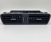 Resim Passat CC (2009 -- 2017) Ön Orta Havalandırması 3AB819728C \u002F 3AB819728 