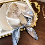 Resim 70cm Lüks Mavi Kameriya Baskılı Eşarp, Bohem Tarzı Kadın Yaz Başörtüsü, Hafif Polyester Dış Mekan ve Akşam Etkinlikleri için 