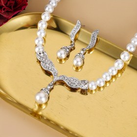 Resim Şık Kadınlar için Suni Kristal Cam İnci Kolye ve Küpe Takımı - Düğünler ve Formal Etkinlikler için Mükemmel 