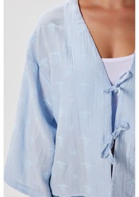 Resim Ritnice Kadin Flora Müslin Kabartma Dokulu Mavi Kimono Mavi 