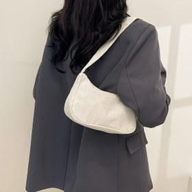 Resim Kadınlar için Hafif Kadife Çapraz Vücut Çantası - Fermuarlı ve Sabit Askılı, Beyaz & Siyah Minimalist Tasarım, Günlük Kullanım İçin Çok Yönlü, Crossbody Çanta, Pürüzsüz Dokulu Seyahat Aksesuarı, Şık El Çantası, Polyester Astar, Küçük El Çantası 