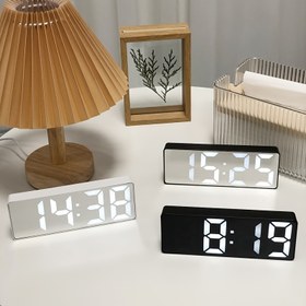 Resim 1 adet Yaratıcı Ayna Dijital Alarm Saati, LED Dijital Alarm Saati, Masaüstü Sessiz Alarm Saati, Sıcaklık Zaman Tarih Göstergesi, Ev Ofisi Ev Dekorasyonu için Uygun, Taşınabilir Çok Fonksiyonlu Küçük Alarm Saati, İdeal Hediye 