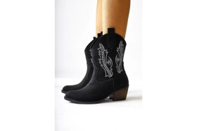 Resim Fiza Siyah Sivri Burunlu Nakışlı Zımba Detaylı Western Bot 