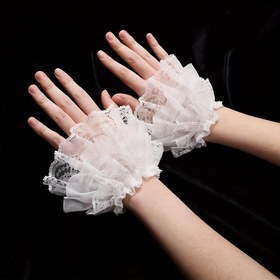 Resim Kadınlar için Şık Beyaz Dantel Volanlı Sahte Manşet Kollu - Üç Katlı Piliseli Tasarım, Gelinlik ve Düğün Giysileri için Mükemmel, Elde Yıkama veya Kuru Temizleme, Esnek Dekoratif Prenses Kol Vurgusu, Dekoratif Kollar | Volanlı Kollar | Zarif Görünüm 