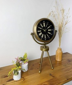 Resim Zentime Eskitme Üç Ayaklı Duvar Saati 