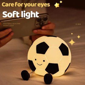 Resim Azurtech Çocuk Masa Lambası, Beyaz-Siyah, 200 Lm, Led'li Meridyendukkan Futbol Topu Modelli 