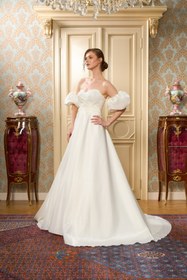 Resim Lenta Wedding Beyaz Işık Saten Sıvama Dantel Detaylı Drapeli Maxi Boy Helen Gelinlik 