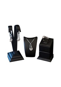 Resim 925 Ayar Gümüş Zirkon Taşlı Çatal İğneli Set 