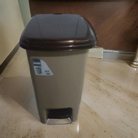 Resim abnturk 55*35*28 cm Ebatında 40 Lt Pedallı Kapaklı Krem Çöp Kovası (Banyo - Mutfak - Tuvalet - Balkon) 