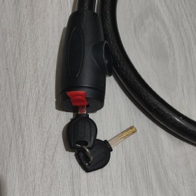 Resim Hagiki Kalın Anahtarlı Motorsiklet Kilidi 2cm Eni ve 1.5 Metre Uzunluğunda Çelik Halatlı 1 Adet 