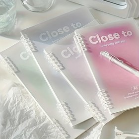 Resim 1 adet B5 Kalın Plastik Spiral Defter, 60 Sayfa, Estetik Düz Kapak "Yakın" Tasarımı ile, 8mm, Üniversite Çalışma Notları ve Günlük Yazımı için İdeal, Defter|Estetik Defter|Dayanıklı Kapak 